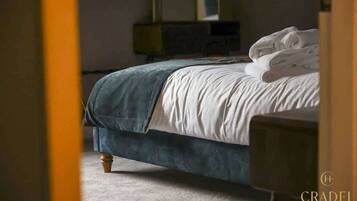 1 chambre, fer et planche Ă repasser, lit parapluie, Wi-Fi