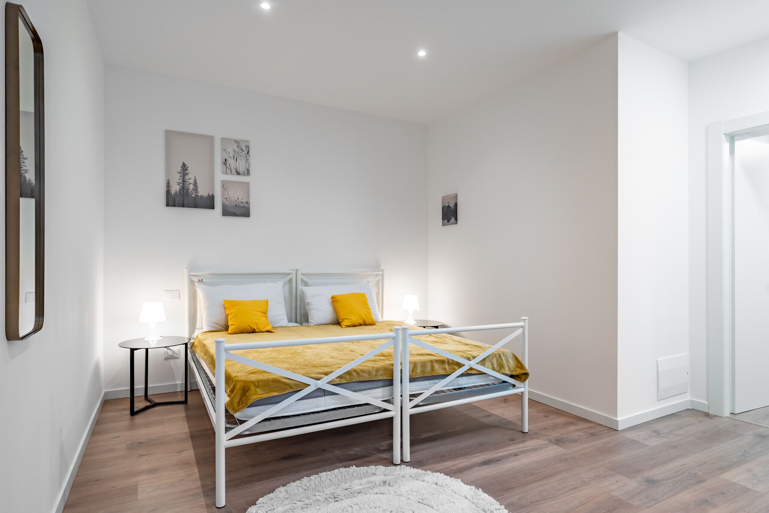 Bügeleisen/Bügelbrett, kostenloses WLAN, Bettwäsche