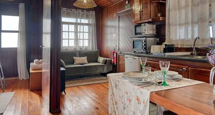 Chalet do Relógio d’Água, a Home in Madeira