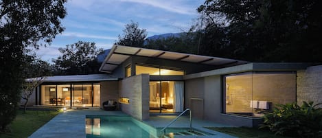 Villa, 1 Bedroom (Garden Pool) | Premium bedding, in-room safe, individually furnished, desk