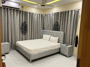 Deluxe-Doppel- oder -Zweibettzimmer | Kostenloses WLAN