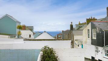 1 chambre, décoration personnalisée, ameublement personnalisé