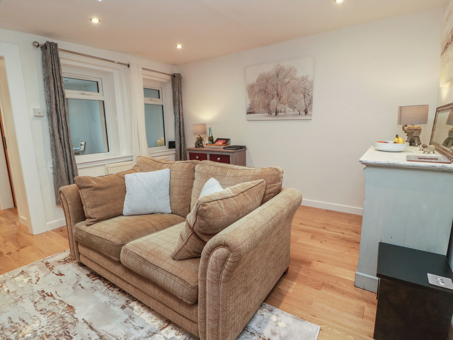 Cottage | Interior