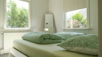 Bungalow, 2 Bedrooms, Terrace, Garden View | 2 bilik tidur