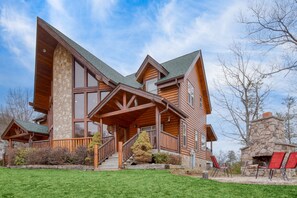 Exterior - Morven by AvantStay | Secluded Cabin w/ Hot Tub, Game Room, Mountains Views (Sevierville)