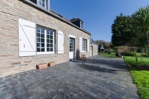 Exterior - Ker Hir - Charming comfortable Breton house (Landunvez)