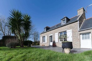 Exterior - Ker Hir - Charming comfortable Breton house (Landunvez)
