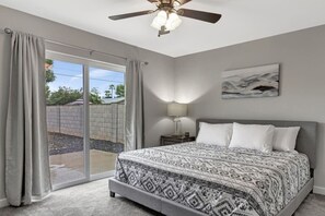 3 Schlafzimmer, Schreibtisch, WLAN, Bettwäsche