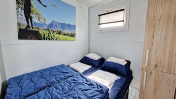 2 bedrooms