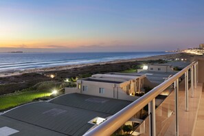 公寓 (3 Bedrooms) | 海灘/海景