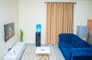 Comfort Studio | Living area - Emerald Apts (Ruaka)