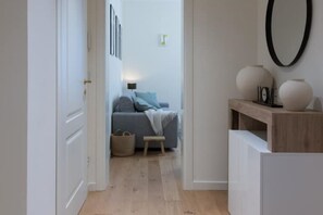 智能电视、电子游戏、书