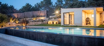 Holiday rental with pool SAINT CHAMAS LS7-440.