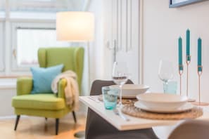 Deluxe Apartment | Dining room - Venus Apartments - Deluxe Loft Skylit (Budapest)