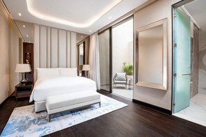 奢华别墅 | 埃及棉床单、高档床上用品、记忆海绵床垫、迷你吧