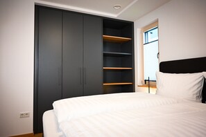 1 室のベッドルーム、WiFi、ベッドシーツ