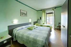 Desk, free WiFi - Albergo Mancuso del Voison (Aosta)