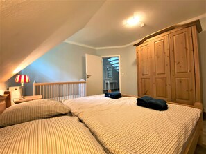 3 Schlafzimmer, Bügeleisen/Bügelbrett, WLAN