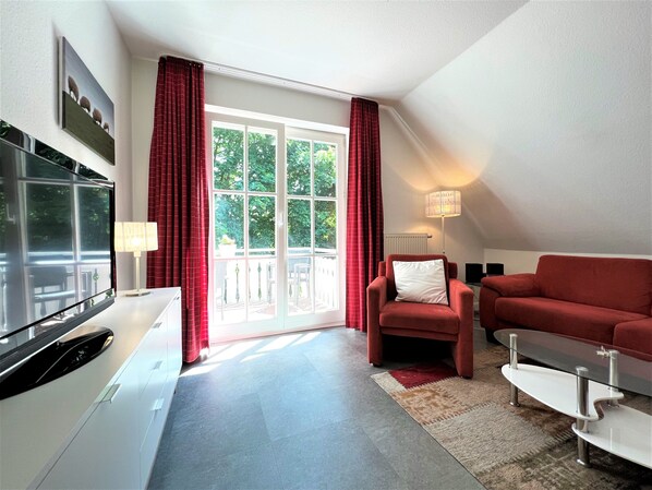 TV, stereo - Apartmenhaus am Nordseestrand Whg. 7 An der Rennweide 1B, 53qm (Dangast)