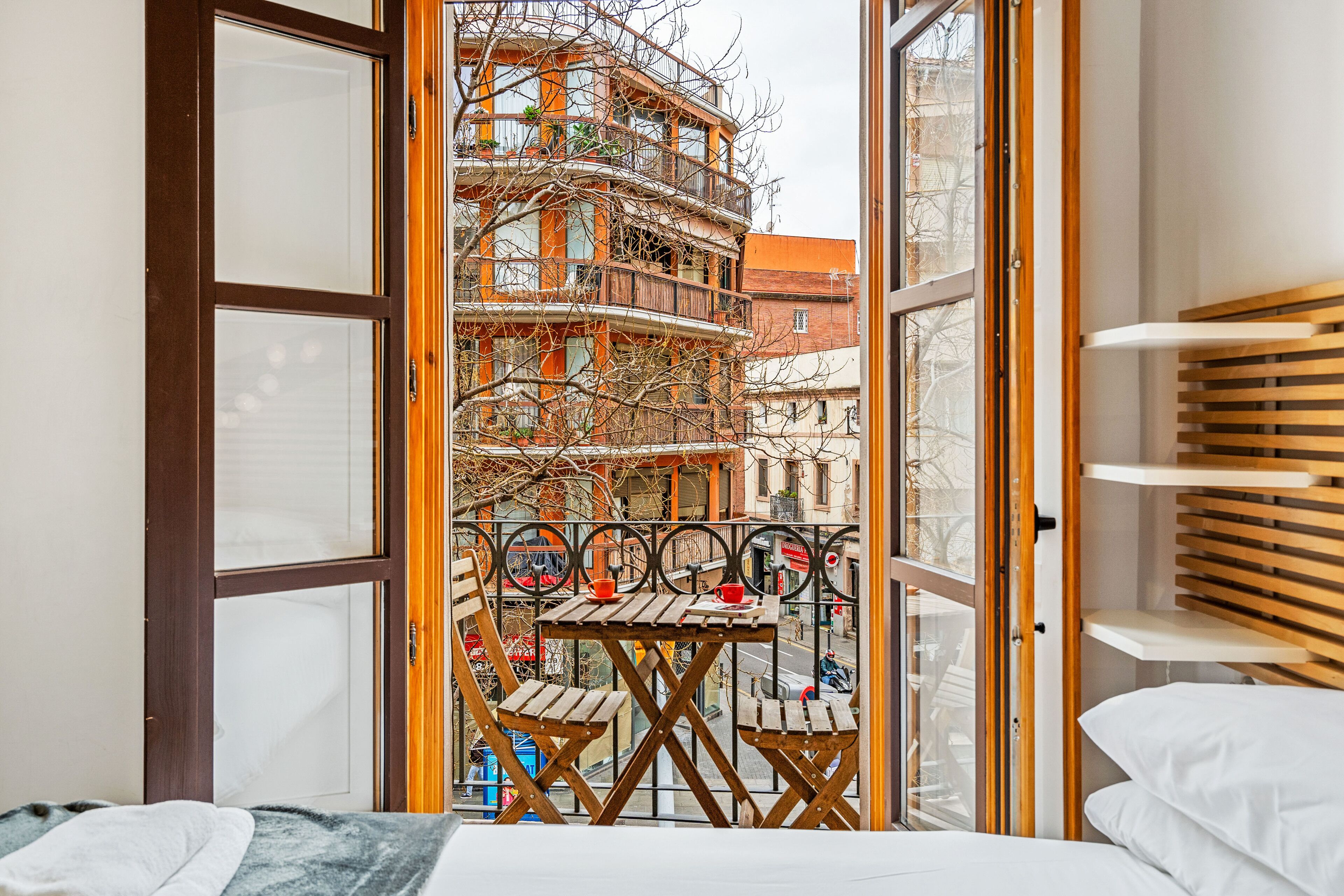 2 bedrooms, desk, iron/ironing board, free WiFi