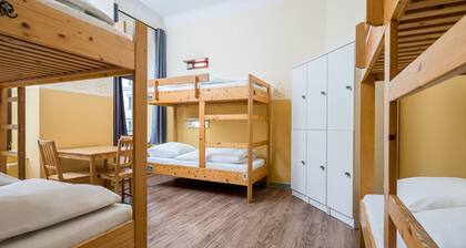 8-bettzimmer mit Etagendusche