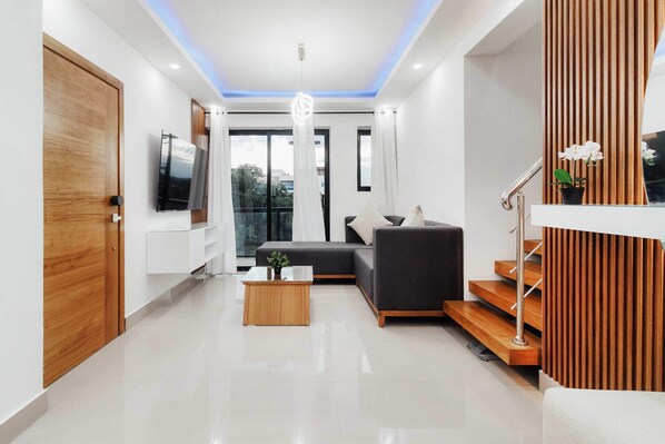 TV, offices