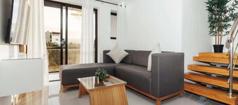 Tranquility Meets Elegance w/ Private Hot Tub