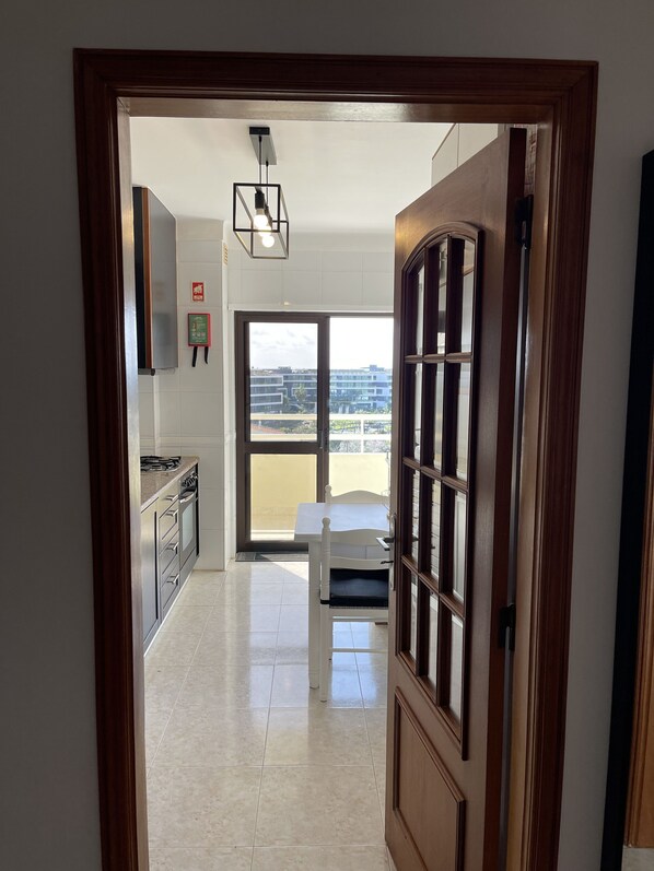 Interior - Ruhige Sonnige 2-zimmer Wohnung in Alvor mit Atemberaubenden Blick auf den Ozean (Alvor)