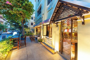 Bar (on property) - Annam Heritage Boutique Hotel & Spa (Da Nang)