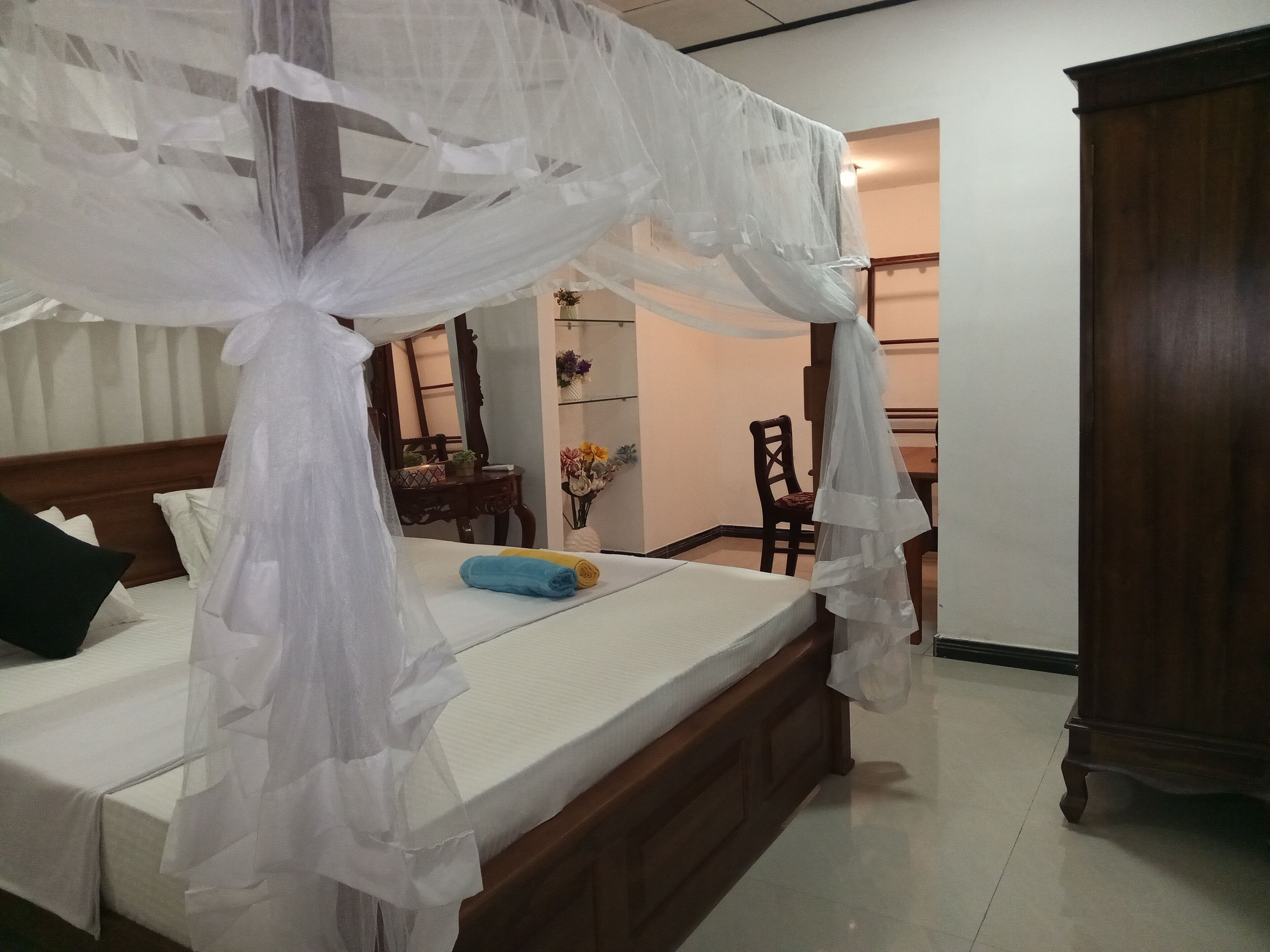 3 slaapkamers, een bureau, een strijkplank/strijkijzer, gratis wifi