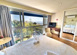 2 soverom, strykejern/-brett, internettilgang og sengetøy