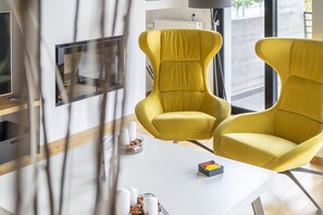 Living area - The HostMaster Persephone Yellow Opulence (2nd floor) (Αθήνα)