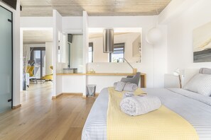 1 多间卧室、熨斗/熨衣板、WiFi、床单