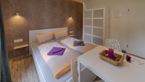 Wifi gratis y ropa de cama 