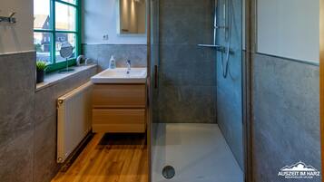 Haartrockner, HandtĂŒcher