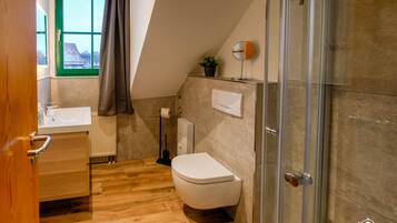 Haartrockner, Handtücher