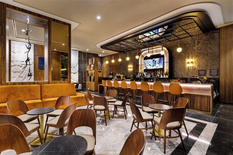 Hotel Riu Plaza Chicago - Image 32