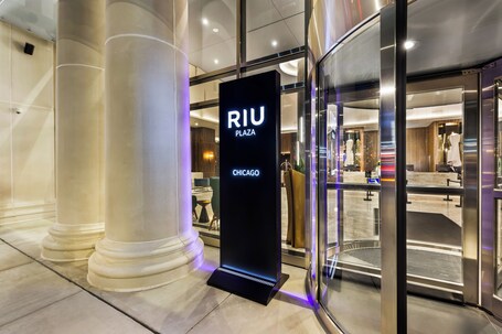 Hotel Riu Plaza Chicago - Image 53