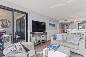 智能电视、办公室