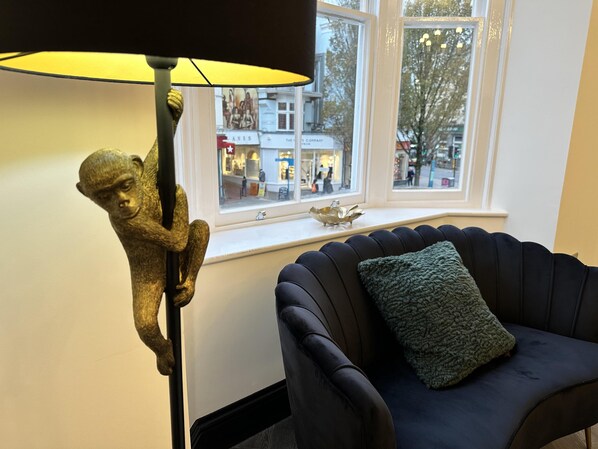 Apartment | Interior - Captivating 2-bed Apartment in Brighton (Brighton)