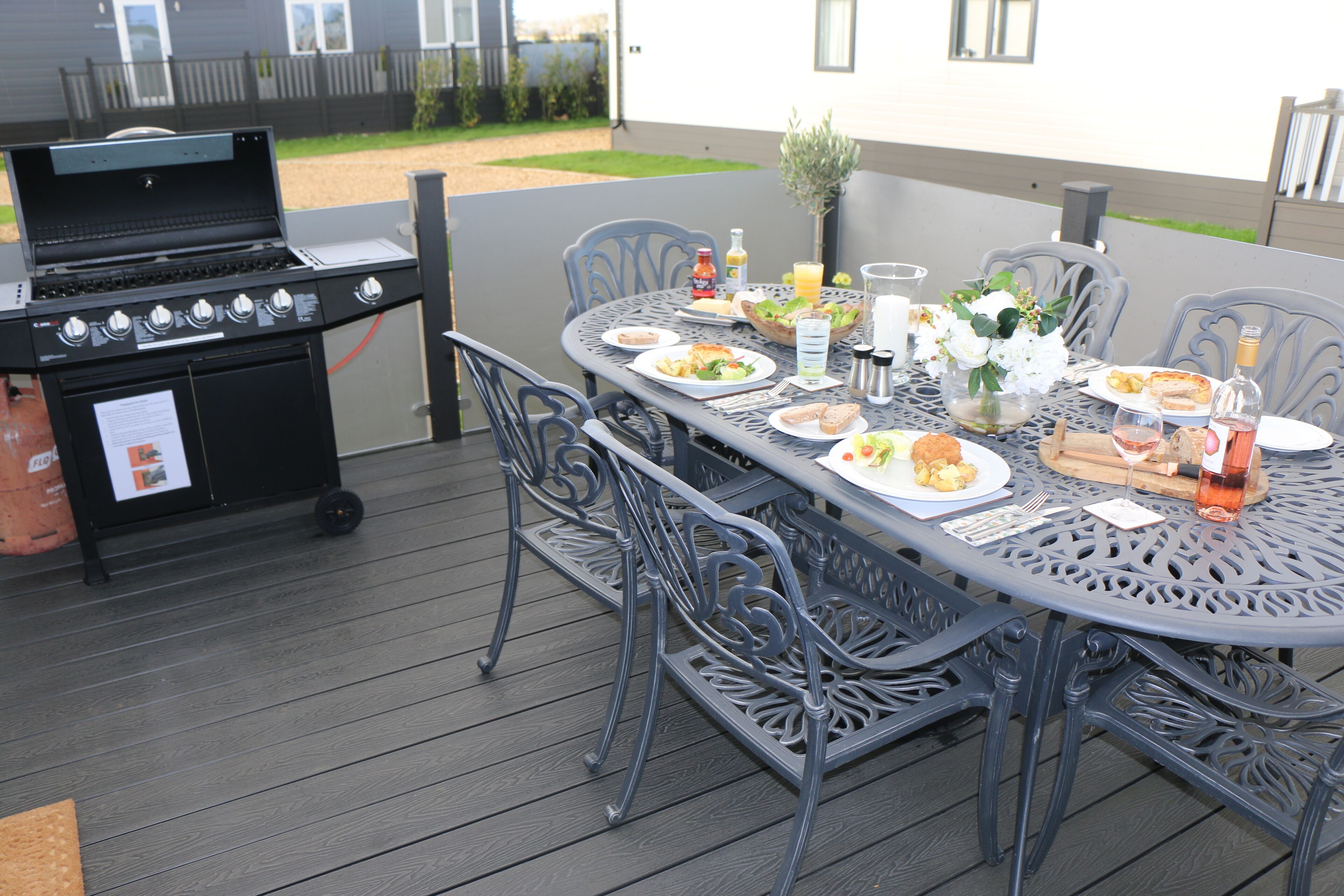 Tempat makan outdoor