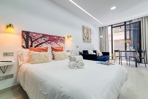 1 chambre, fer et planche à repasser, Wi-Fi