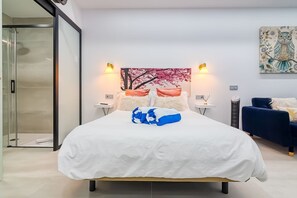1 bedroom, iron/ironing board, WiFi