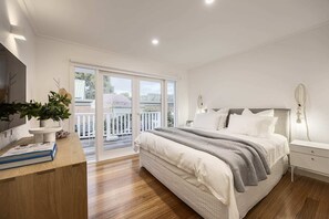 4 chambres, bureau, fer et planche à repasser, Wi-Fi