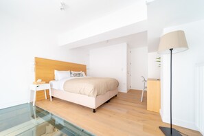 4 Schlafzimmer, Bügeleisen/Bügelbrett, WLAN, Bettwäsche