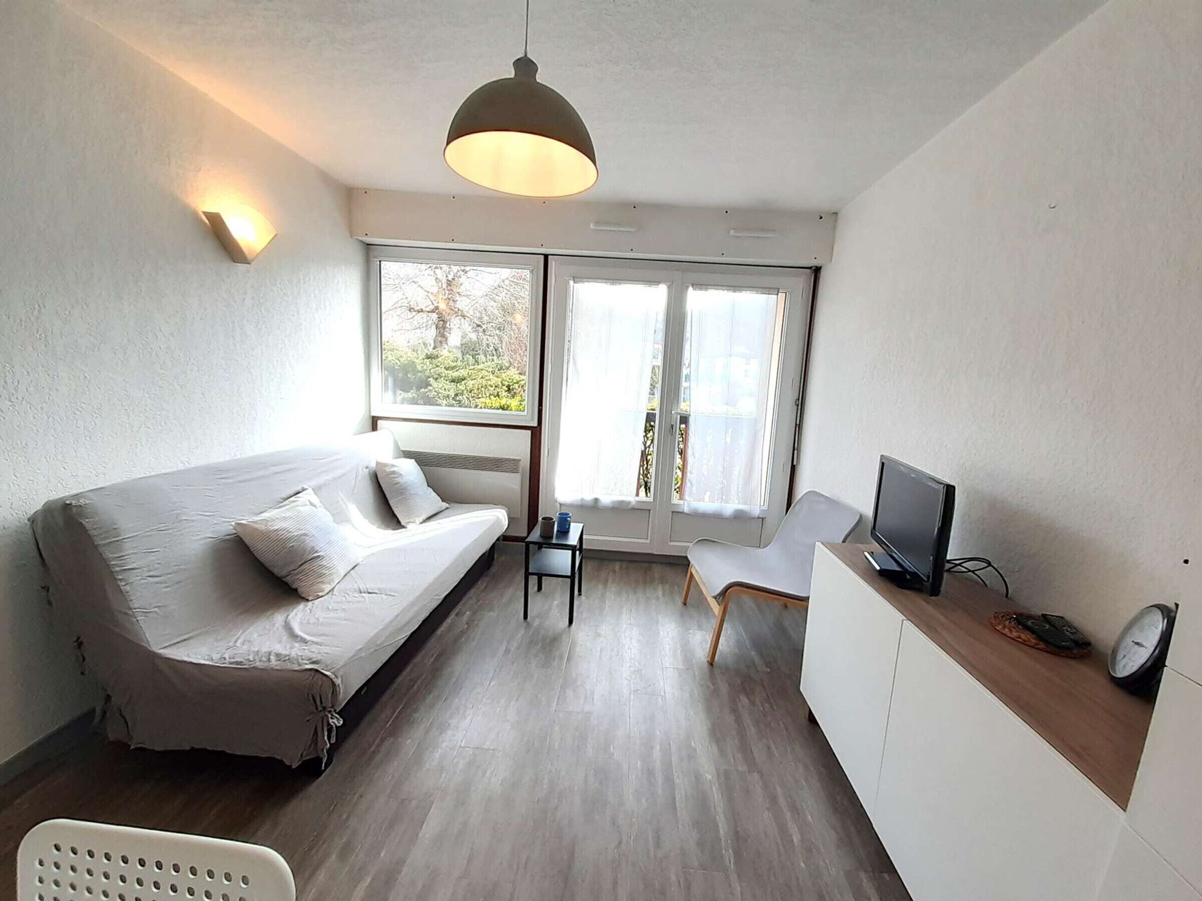 Fernseher