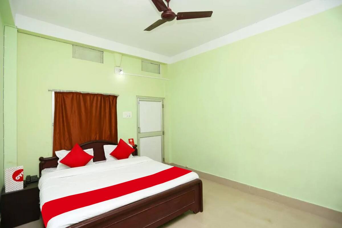 Soundproofing, WiFi (free), bed sheets