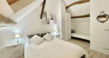 Chambre Triple avec Salle de Bains Privative Ă  10 minutes de Disneyland Paris