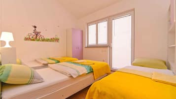 2 Schlafzimmer, Bügeleisen/Bügelbrett, kostenloses WLAN