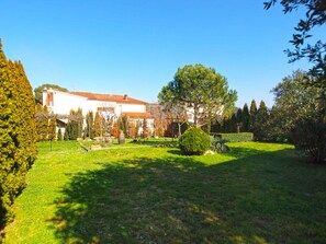 Property grounds - Studio with air conditioning (Pula)